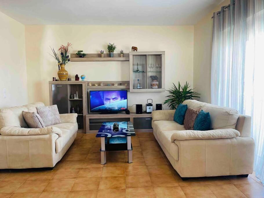 Home Sweet Home Archangelos  Luaran gambar